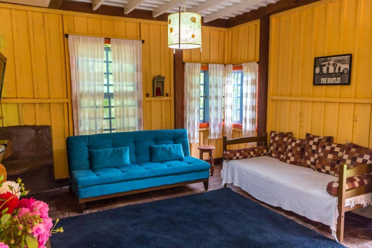 Pousada Trem Das Cores Gonçalves Exteriör bild